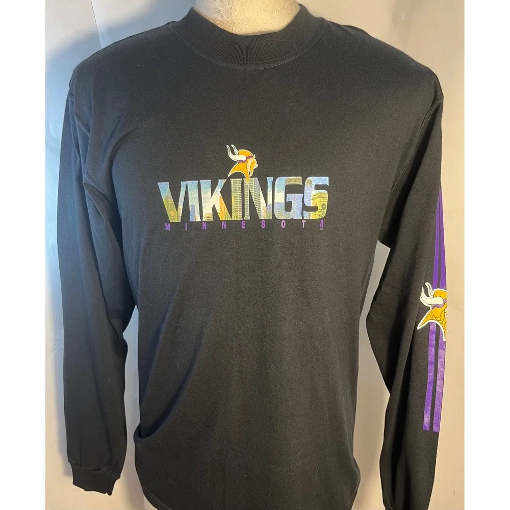 Majestic Minnesota Vikings Black Long Sleeve Shirt Size Medium Team NFL NWT‎